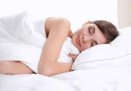 杭州代怀机构：六个月宝宝是正常情况！附吐奶的原因和解决办法